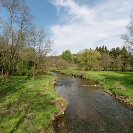 Beautiful In Jalhay 5 Minutes From The Hautes Fagnes بيت للعطل