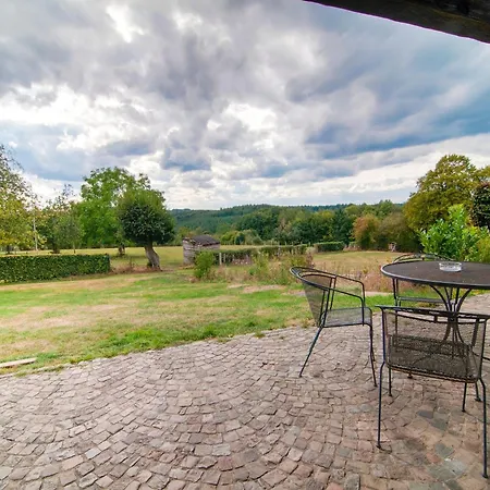 Beautiful In Jalhay 5 Minutes From The Hautes Fagnes بيت للعطل Tiege